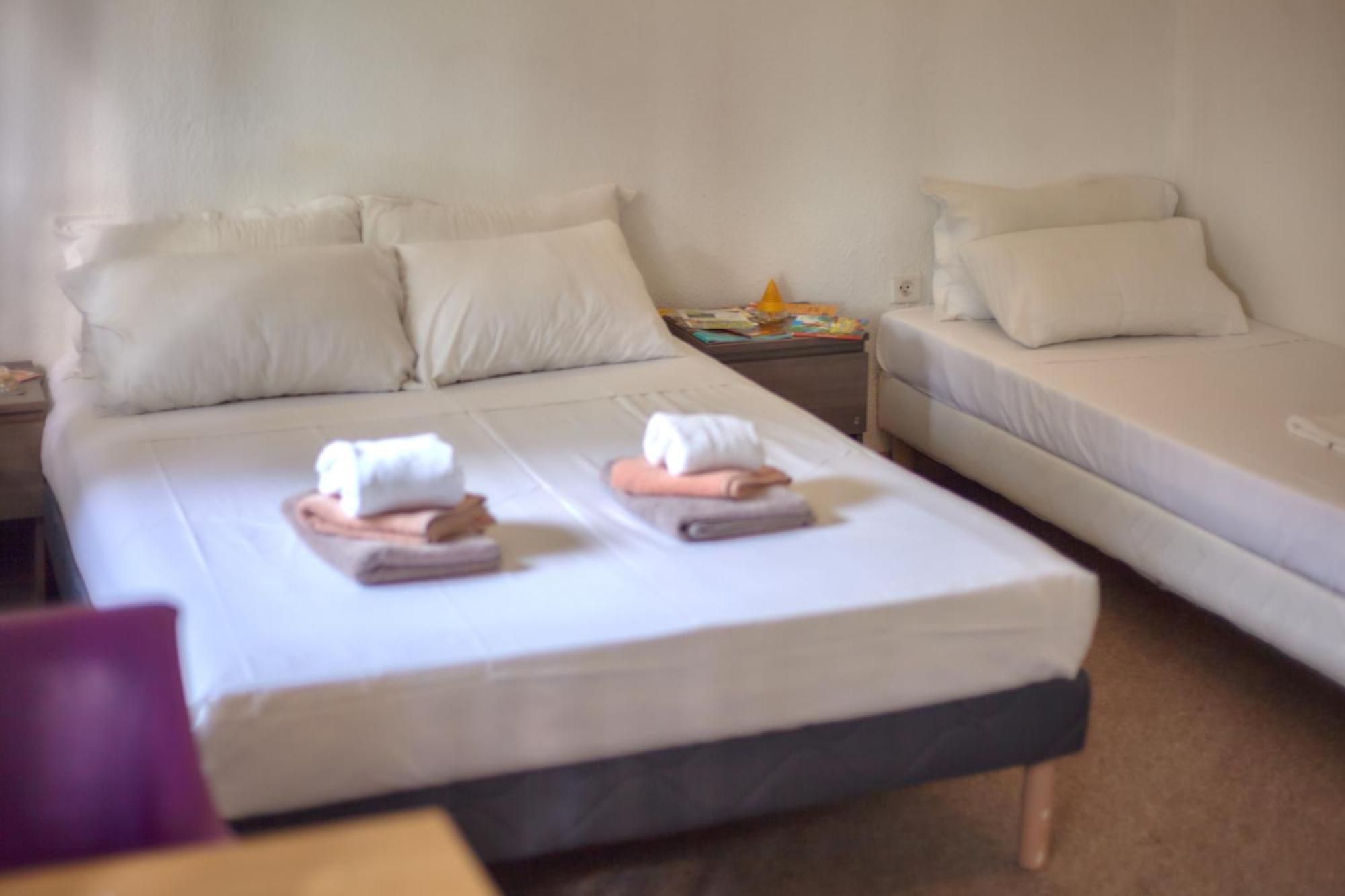 Hotel La Voile Bleue Ла-Ришарде Номер фото