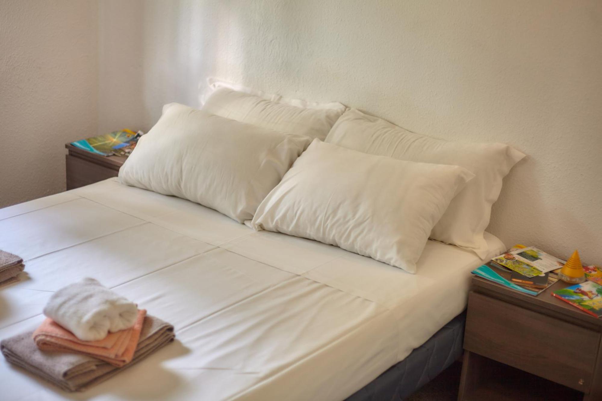Hotel La Voile Bleue Ла-Ришарде Номер фото