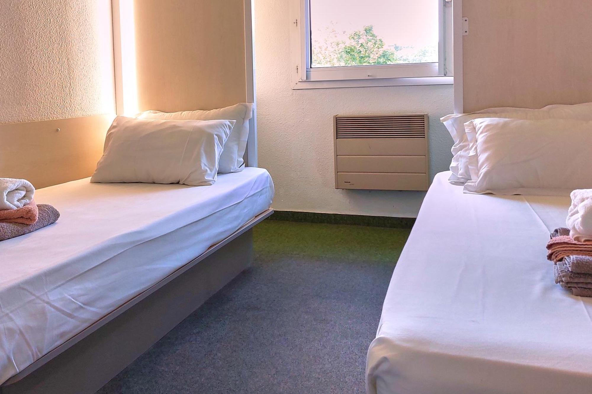 Hotel La Voile Bleue Ла-Ришарде Экстерьер фото